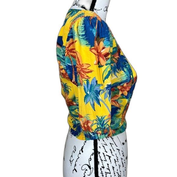 Zara women yellow crop top Palm tree floral wrap crop Blouse size XS kawaii boho - Picture 5 of 10
